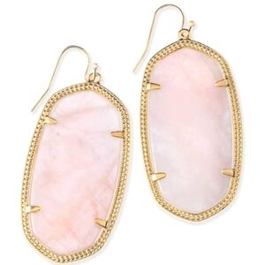 Kendra Scott Danielle earrings in rose quartz